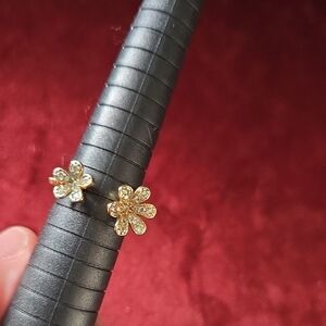 Vintage Gold Tone Dual Flower Adjustable Ring